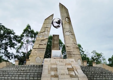 广西立异地质遗迹；；；；つＪ 打造“地质+”文旅新业态
